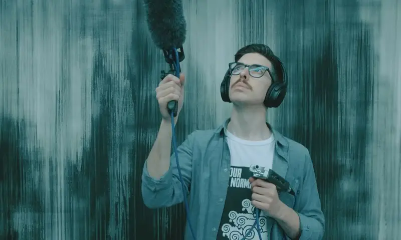 Jonnie Common on his jaunty exploration through the McManus Galleries in Dundee by STROMA Films